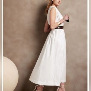Banana Republic Smart Casual White Sleeveless Dress Sz. M